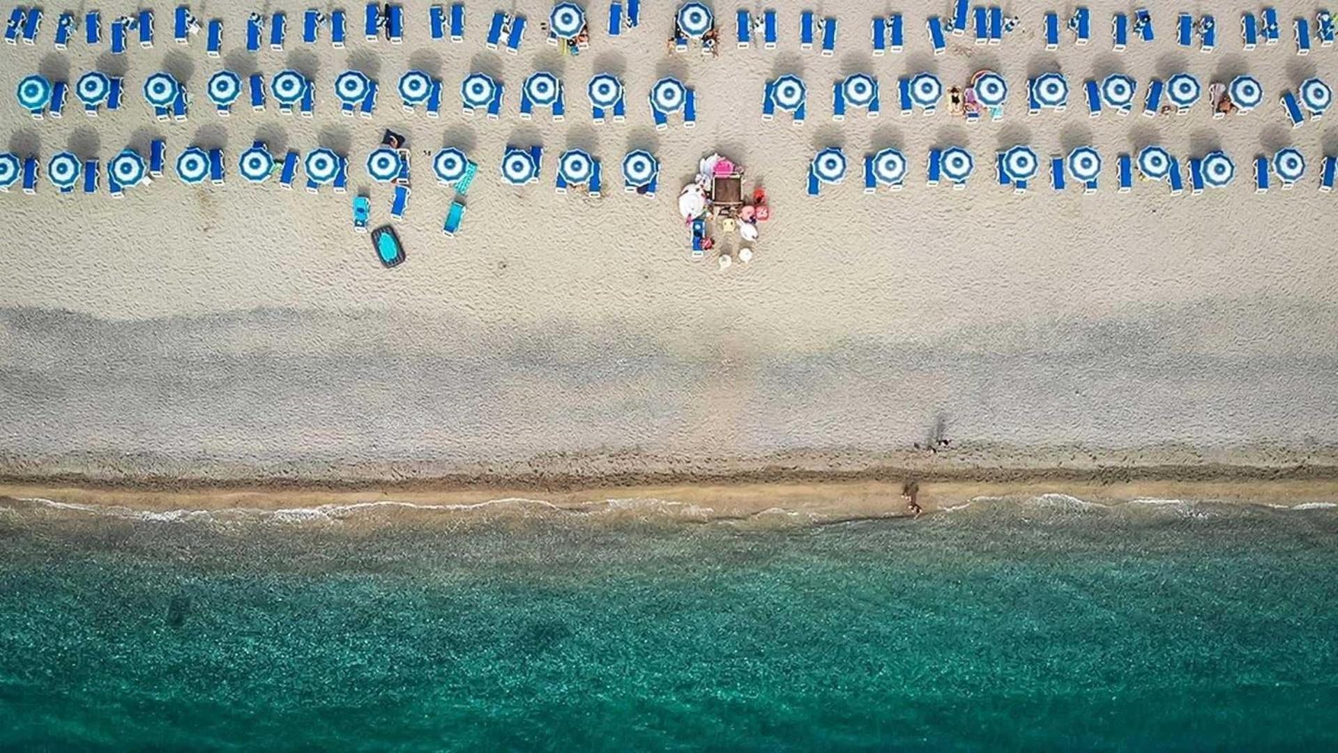 Club Esse Aquilia Beach Village Badolato Marina Extérieur photo