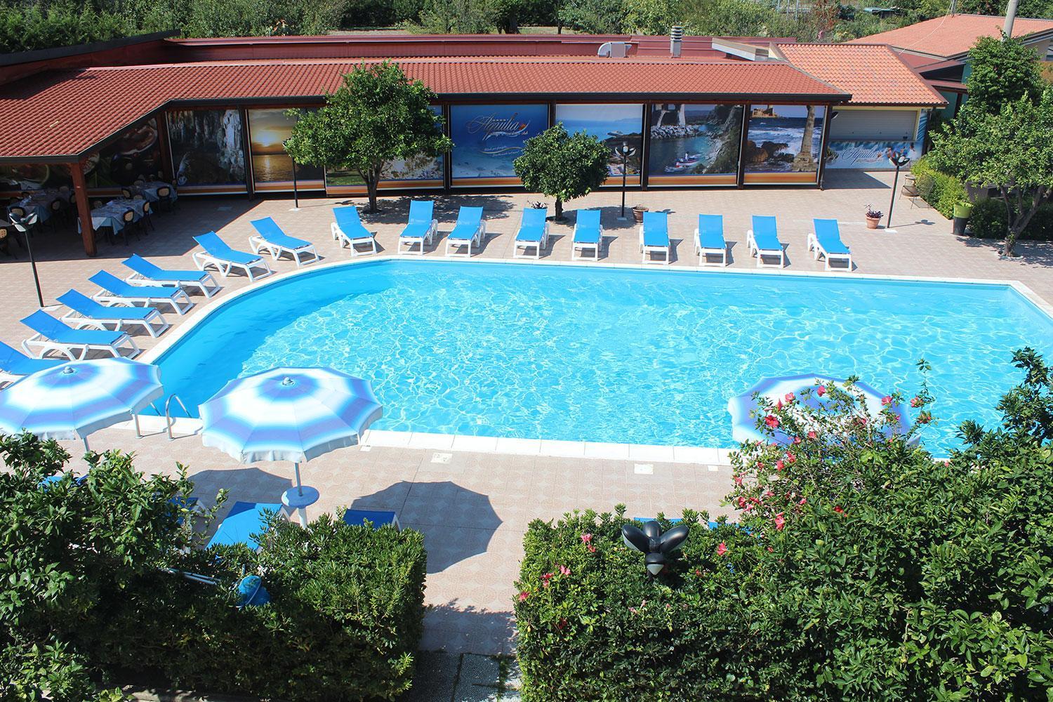 Club Esse Aquilia Beach Village Badolato Marina Extérieur photo